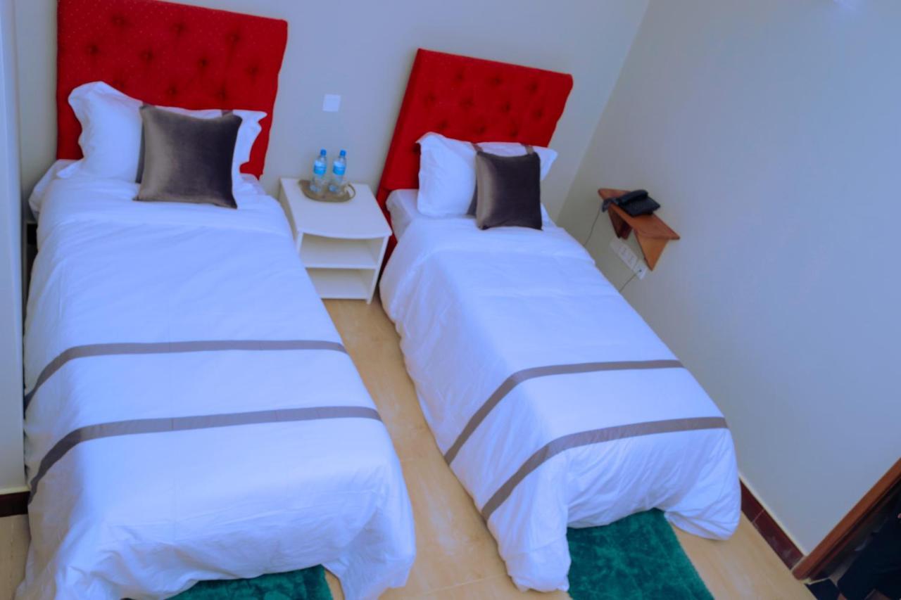 Elanacha Hotel Аруша Екстер'єр фото