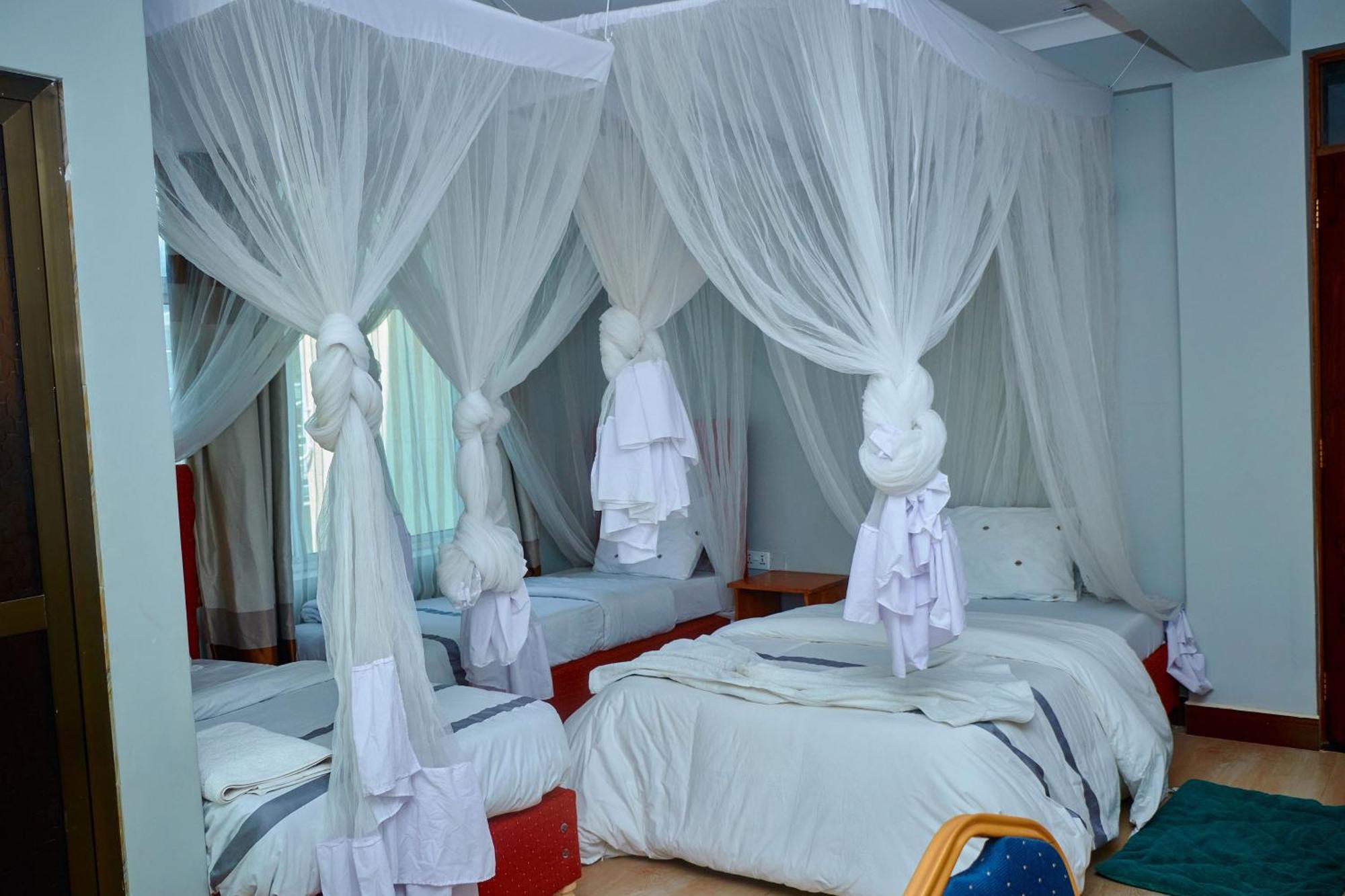Elanacha Hotel Аруша Екстер'єр фото
